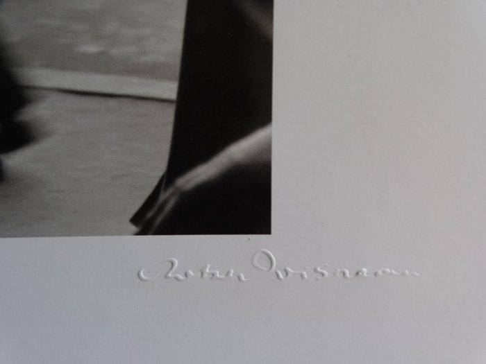 Robert Doisneau (1912–1994) - Il bacio dellHotel de Ville,, Antiek en Kunst, Kunst | Designobjecten