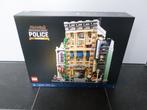 Lego Set - 10278 - Icons, Creator Expert - Modular Buildings, Kinderen en Baby's, Speelgoed | Duplo en Lego, Nieuw