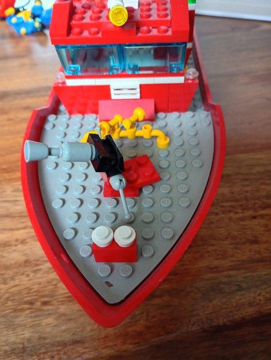 Lego Set - 4031 - Classic Town - Lego fireboot 4031, Enfants & Bébés, Jouets | Duplo & Lego