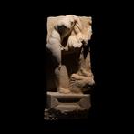 Romain antique Marbre Fragment de sarcophage représentant
