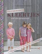 Zelfgemaakte kleertjes / Zelfgemaakte kleertjes, Verzenden, Zo goed als nieuw, Catharine Deweerdt