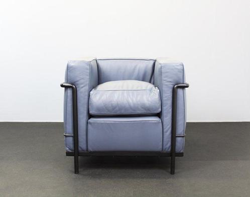 Cassina - Charlotte Perriand, Le Corbusier - Fauteuil - LC2, Antiek en Kunst, Kunst | Designobjecten
