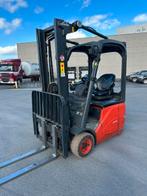 Linde E12-01, Chariot élévateur