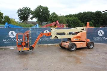 Veiling: Knikarmhoogwerker JLG M450AJ Elektrisch 15.72m, Ophalen