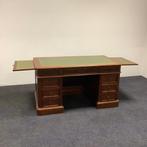 Klassiek Engels bureau (Heldense stijl) met leren inlegblad,, Huis en Inrichting, Bureaus, Gebruikt, Bureau