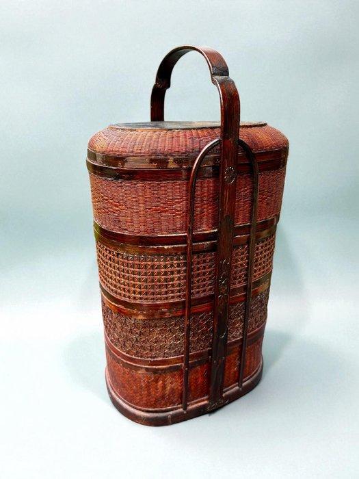 Antiek Trouwkist - Chinese - Laat Qing-periode - Rotan -, Antiek en Kunst, Antiek | Overige Antiek