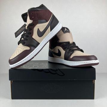 Nike - Air Jordan 1 Mid SE Velvet Brown/Earth-Sanddrift -