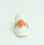 Ring - 18 karaat Geel goud Koraal - Diamant - Ring met, Handtassen en Accessoires, Ringen, Nieuw
