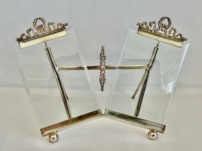 Prachtige dubbele fotolijst met sierlijke gestrikte linten ,, Antiquités & Art, Antiquités | Autres Antiquités