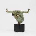 Sculpture, NO RESERVE PRICE - Bronze Sculpture of a Olympic