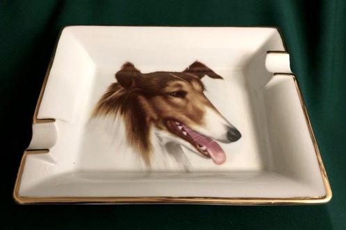 Lis ROYAL , Limoges - Asbak - A superb “ collie dog “ large, Antiek en Kunst, Curiosa en Brocante