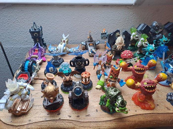 Activision - Figuur - Skylanders collection (±100 pieces) –, Games en Spelcomputers, Spelcomputers | Overige Accessoires
