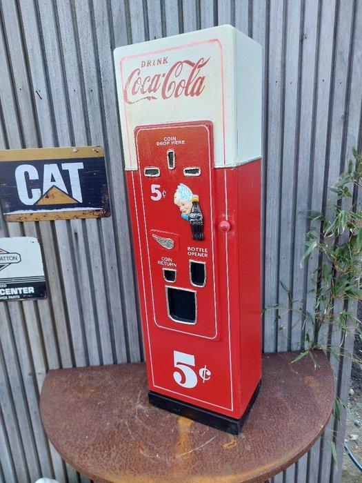 Decoratief ornament - Europa - houten kast hoogte 88 cm, Antiek en Kunst, Kunst | Designobjecten