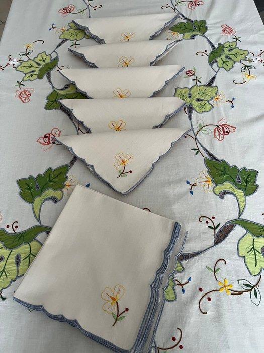 Magnifique fait main - Tafelkleed (13) - 2.5 m - 1.6 m -, Antiek en Kunst, Antiek | Tapijten, Tafelkleden en Textiel