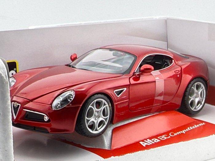 Bburago 1:18 - Modelauto - Alfa Romeo 8C Competizione, Hobby en Vrije tijd, Modelauto's | 1:5 tot 1:12