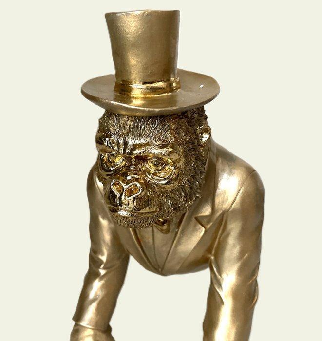 sculptuur, gentleman Gorilla with hat in gold - 26 cm - Hars, Antiek en Kunst, Curiosa en Brocante