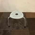 Tweedehands ahrend 262 werkkruk, drie poots zonder wielen,, Gebruikt