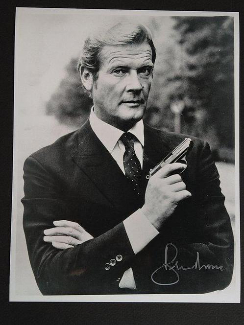 James Bond 007: Octopussy - Sir Roger Moore (+) in classic, Verzamelen, Film en Tv