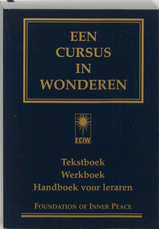 Een cursus in wonderen 9789020283167, Boeken, Esoterie en Spiritualiteit, Zo goed als nieuw, Verzenden