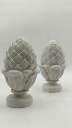sculptuur, Pigne francesi - 24 cm - marmerstof
