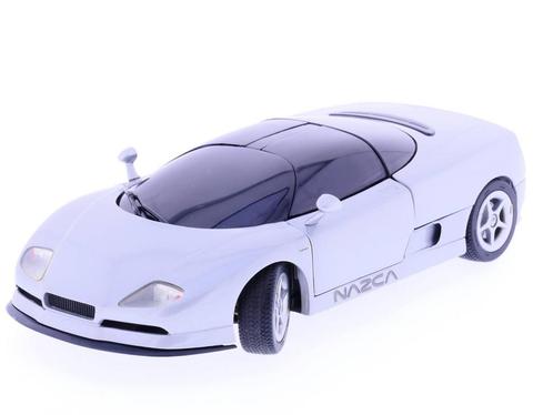 Schaal 1:18 Revell 8812 BMW Nazca M12       Italdesign 19..., Hobby en Vrije tijd, Modelauto's | 1:18, Gebruikt, Revell, Ophalen of Verzenden