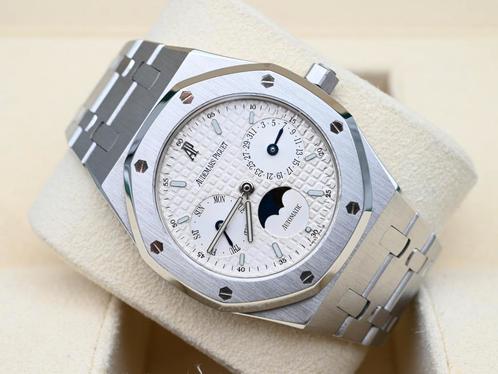 Audemars Piguet Royal Oak 25594ST Year 2004 (Full Set), Bijoux, Sacs & Beauté, Montres | Hommes, Enlèvement ou Envoi