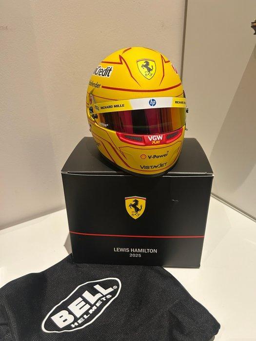 Lewis Hamilton - 2025 - Schaal 1/2 helm, Verzamelen, Automerken, Motoren en Formule 1