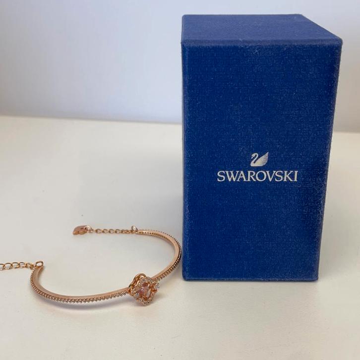 Swarovski Una Armband Klavertje, Roze, Roségoudkleurige t.., Handtassen en Accessoires, Armbanden, Nieuw, Ophalen of Verzenden