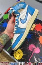 Jordan 1 - UNC (1985) - Paar basketbalschoenen - Maat: EU 41, Nieuw