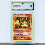 Pokémon Graded card - Charizard Holo 11 - Pokémon - GG 9, Nieuw