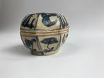 Boîte - Bleu et blanc - Porcelaine - Héron, Lotus -, Antiquités & Art