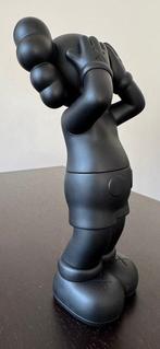 Kaws (1974) - Kaws : Holiday United Kingdom Black, Antiek en Kunst, Kunst | Schilderijen | Modern
