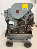 MUBEA pons/knipmachine ponsmachine pons machine, Gebruikt