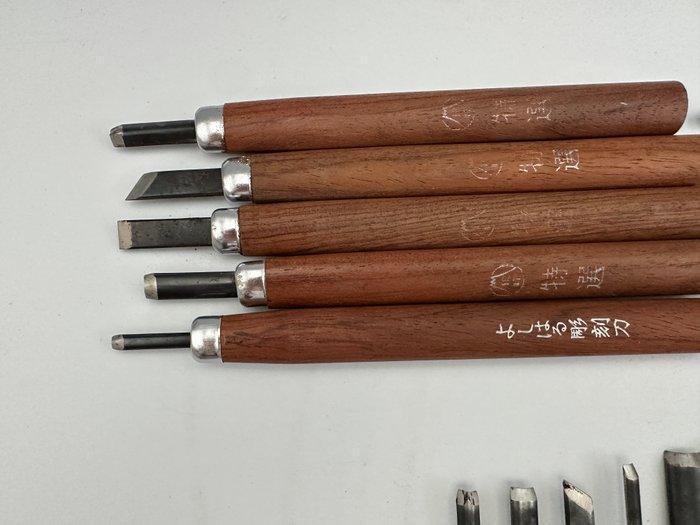 Snijwerk, Japanese carving knives, multiple items for sale, Antiek en Kunst, Antiek | Speelgoed