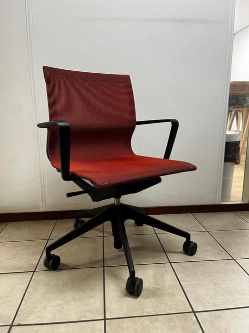 Vitra Physix Rood - Refurbished met 5 jaar garantie!, Maison & Meubles, Chaises de bureau, Envoi