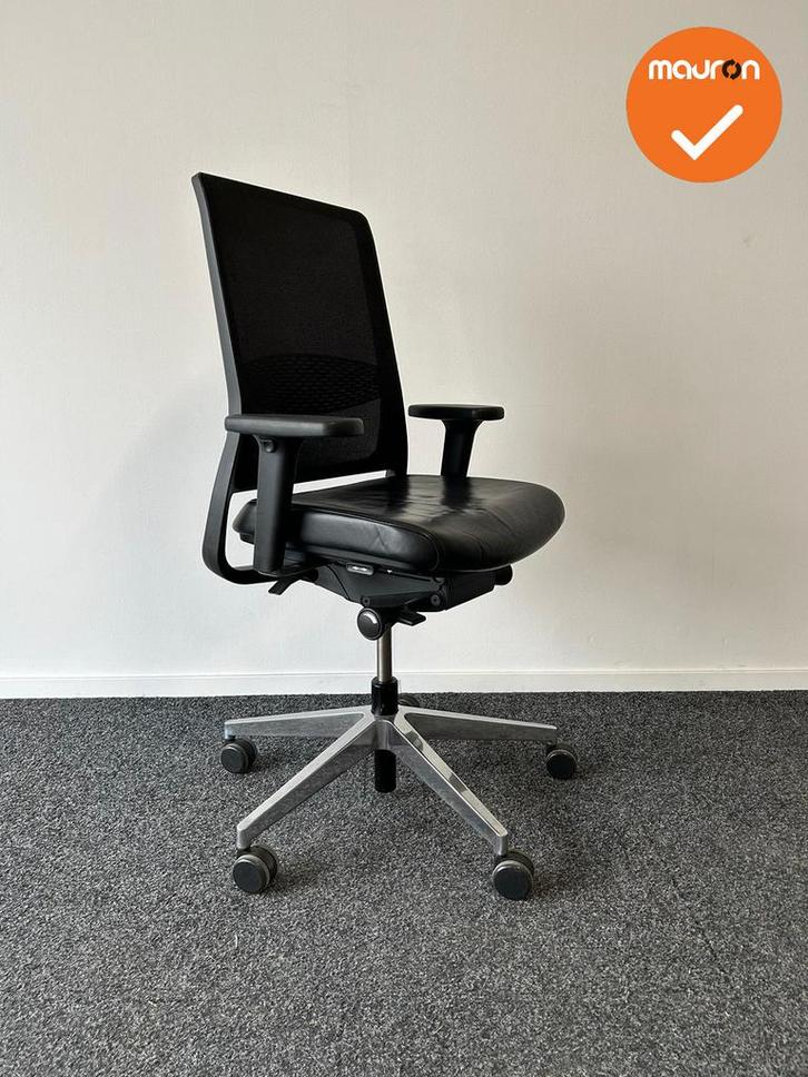 Gispen Zinn bureaustoel - 4D Armleggers - Zwart Leer, Zakelijke goederen, Kantoor en Winkelinrichting | Kantoormeubilair en Inrichting