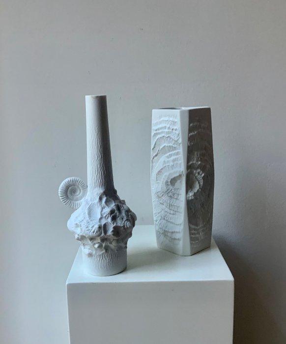 AK Kaiser - Manfred Frey - Vase (2) - Biscuit de porcelaine, Antiek en Kunst, Curiosa en Brocante