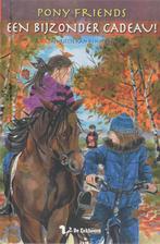 Een bijzonder cadeau! / Pony Friends / 10 9789045412146, Boeken, Verzenden, Zo goed als nieuw, H. Kan-Hemmink