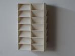 Hans Meeuwsen - 2025 - 17 minimalistisch porseleinen, Antiek en Kunst
