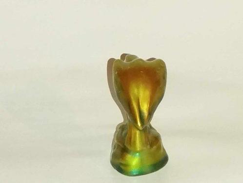 Zsolnay - Figurine - Vautour - Porcelaine, Éosine, Antiek en Kunst, Antiek | Glaswerk en Kristal