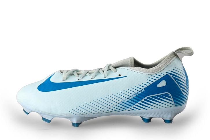 Nike voetbalschoenen in maat 35 Blauw | 25% korting, Kinderen en Baby's, Kinderkleding | Schoenen en Sokken, Jongen of Meisje