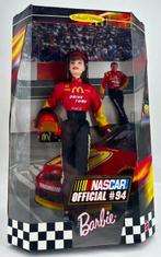 Mattel - Barbiepop NASCAR Official #94 – McDonald’s Barbie –