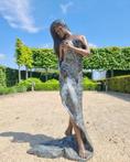 Beeld, Gesluierde dame - Gepatineerd brons - recent