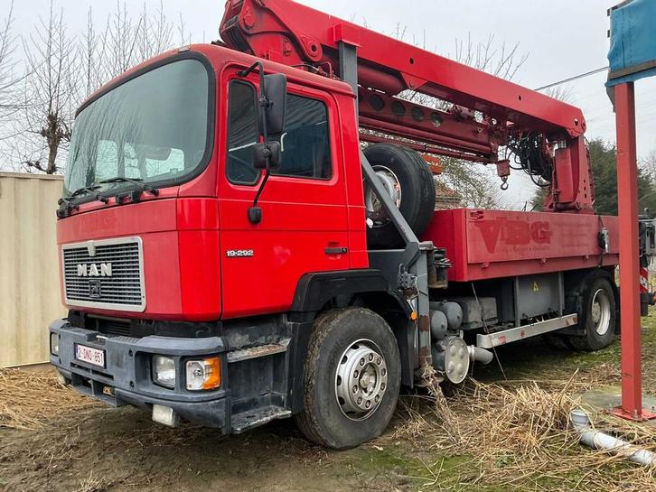 Online veiling - MAN Vrachtwagen met kraan, Autos, Camions, Enlèvement