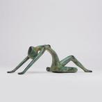 Sculpture, NO RESERVE PRICE - Stretching Lady Sculpture - 12