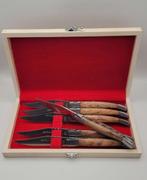 Le Bougna - Ensemble de couteaux de table - Acier, Bois -, Antiquités & Art