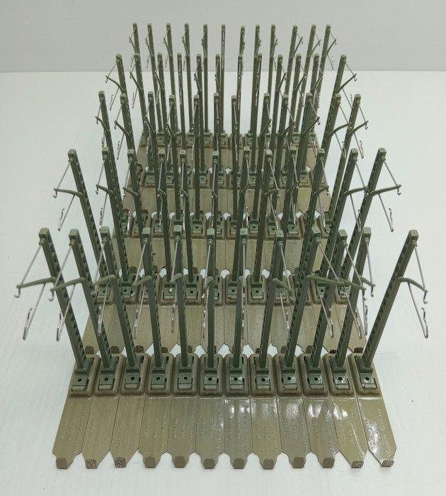 Märklin H0 - 7009 - Bovenleiding (60) - Catenary masts voor, Hobby en Vrije tijd, Modeltreinen | H0