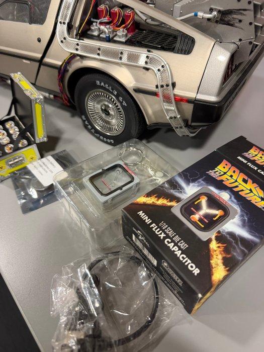 Back to the Future - DeLorean Timemachine by Eaglemoss -, Collections, Cinéma & Télévision