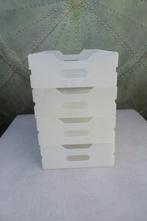 Conteneur - Plastique - Quatre tiroirs pour le chariot