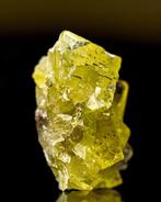 Unieke kanariekleurige fluoriet • 28,85 ct • Sharp Cubic